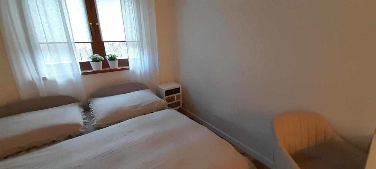 Apartamenty Emzetka 波别罗沃 外观 照片