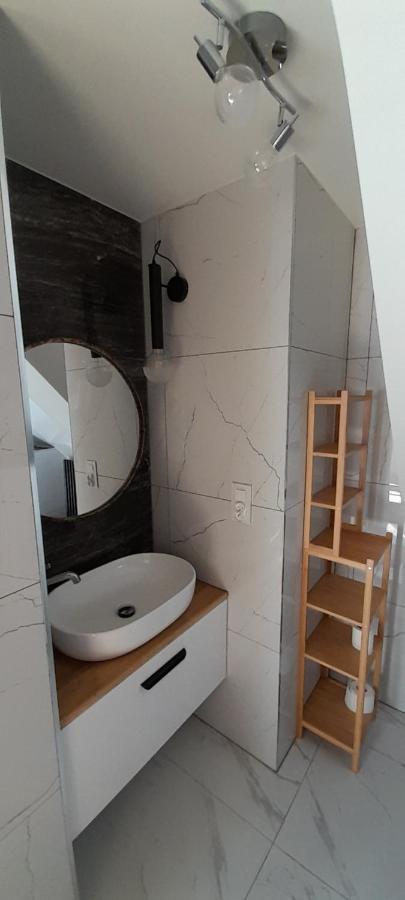 Apartamenty Emzetka 波别罗沃 外观 照片